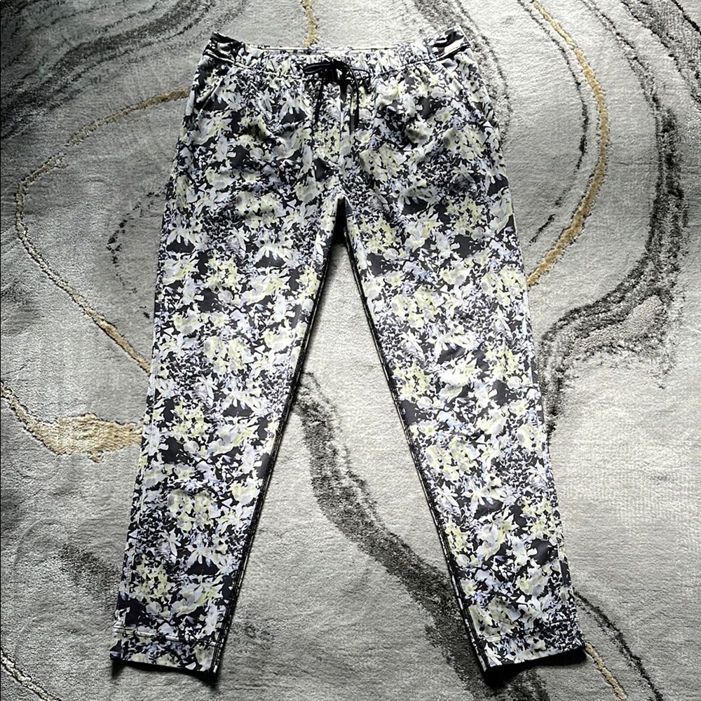 Lululemon Jogger Pants